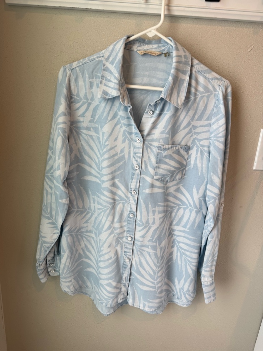 Soft Surroundings Light Blue Palm Print Button-Up Shirt
